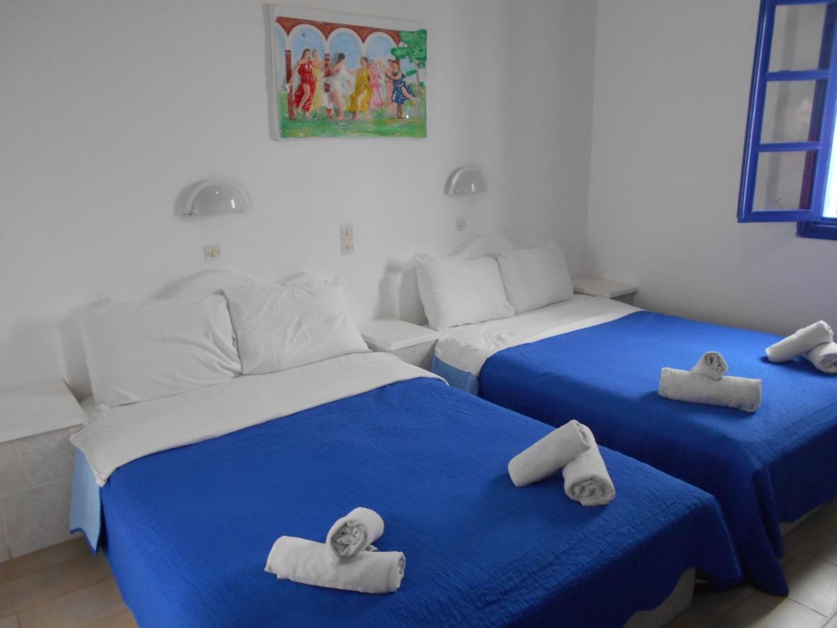 The Three Anchors Rooms Emporio  ภายนอก รูปภาพ