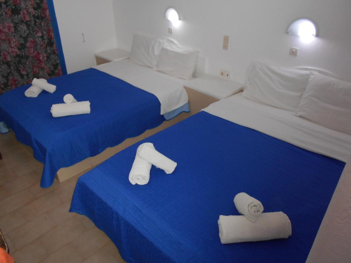 The Three Anchors Rooms Emporio  ภายนอก รูปภาพ