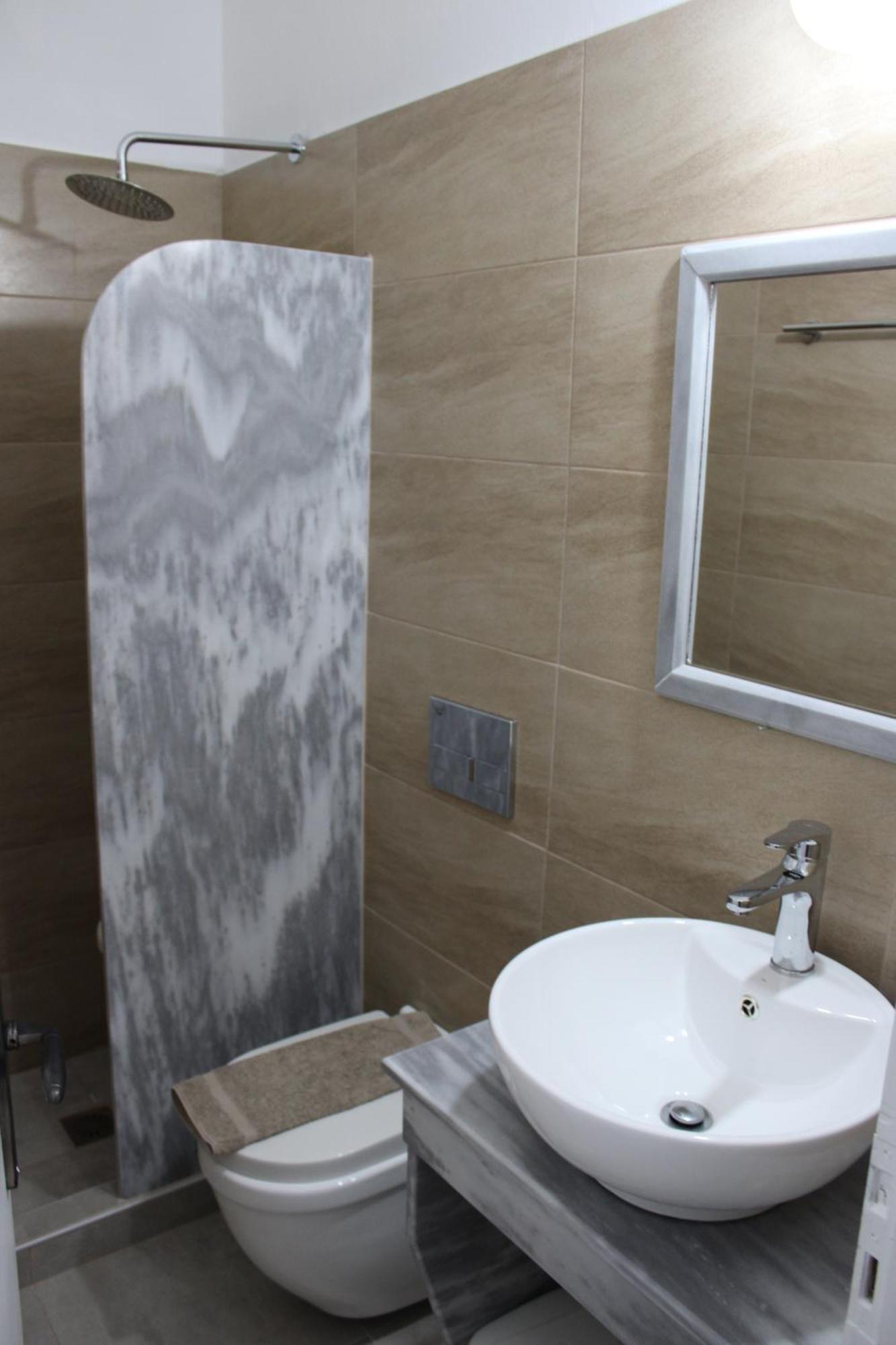The Three Anchors Rooms Emporio  ภายนอก รูปภาพ